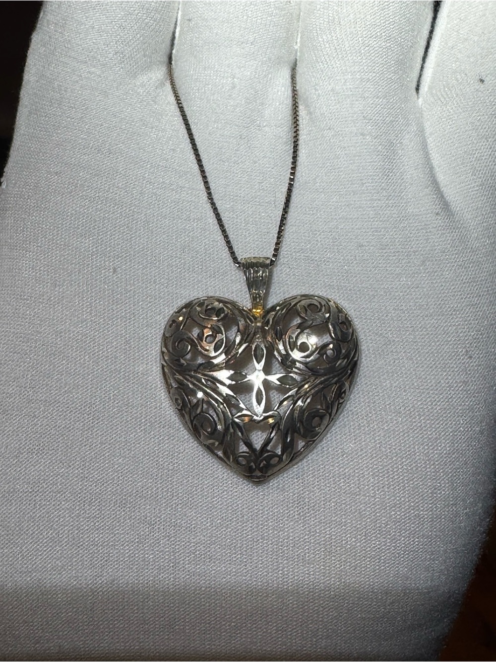 Vintage Italy 925 Sterling Silver Filigree Heart Pendant Necklace Box Chain 20”
